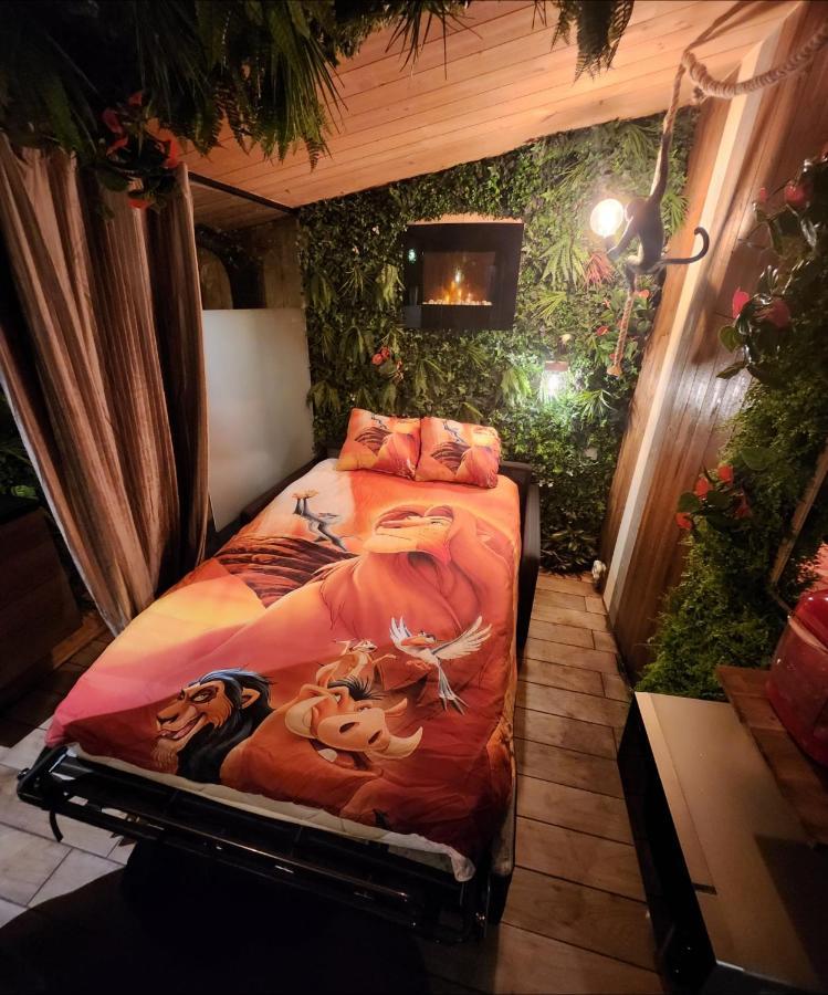Indiana Jones A 10 Minutes Du Parc Disneyland Conde-Sainte-Libiaire Екстер'єр фото
